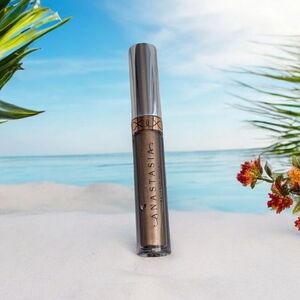 Anastasia Beverly Hills Liquid Lipstick-Chrome Olive (New)
